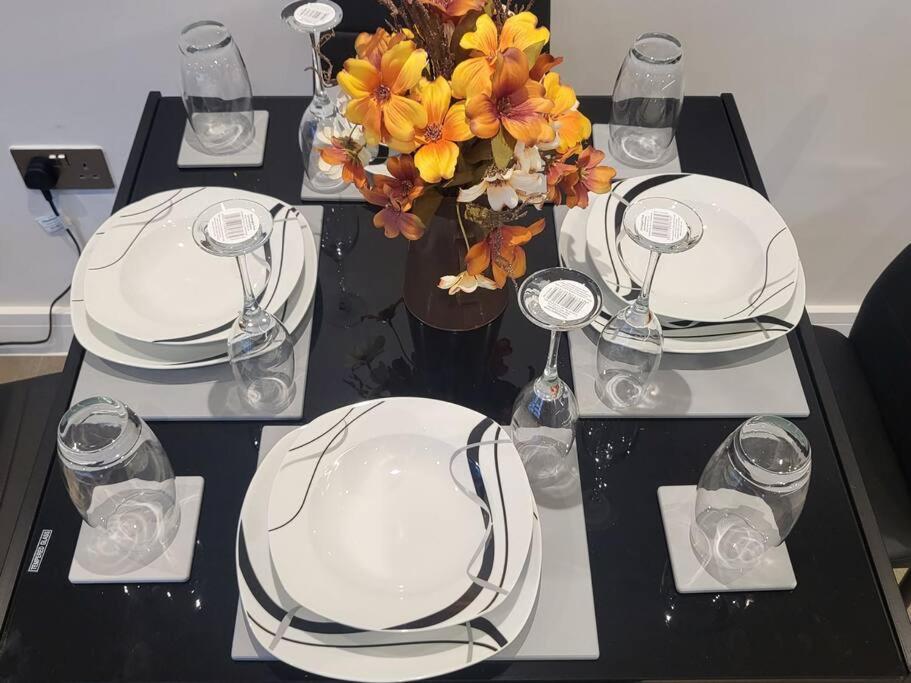 Entire Reigate Apartment Hosted By Pius Luaran gambar